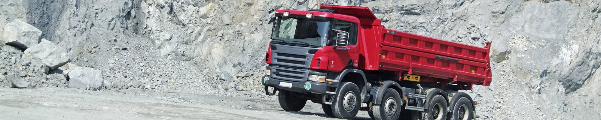 Lorry driving lesson in North Wales Quarry